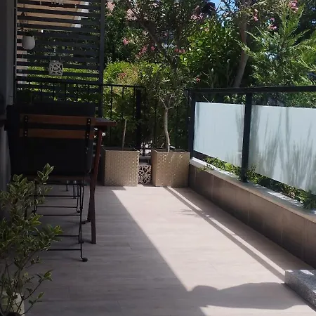 Veronica's דירה אדסה